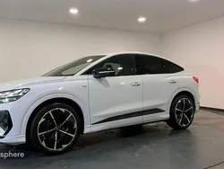 Blanc glacier métallisé Utilisé 2024 Audi Q4 Sportback e-tron S-Line SUV | 67 990 €