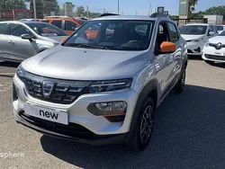 Gris Utilisé 2022 Dacia Spring Comfort Plus Citadine | 10 399 € (Prix juste)