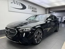 Noir Utilisé 2024 Mercedes E300 Break | 57 500 € (Prix cher)