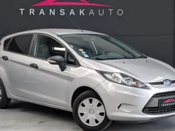 Gris Utilisé 2009 Ford Fiesta Ambiente Citadine | 3 490 € (Bon prix)