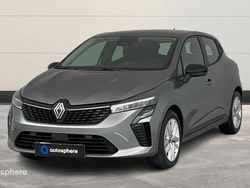 Gris Utilisé 2024 Renault Clio V Evolution Berline | 20 999 € (Prix juste)