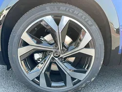 Noir Utilisé 2025 Renault Austral Techno Esprit Alpine SUV | 41 250 € (Prix cher)