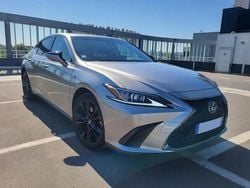 Gris Utilisé 2023 Lexus ES300 Sport Design Packet Berline | 42 900 €
