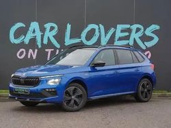 Bleu racing toit noir Utilisé 2025 Skoda Kamiq SUV | 28 980 € (Prix juste)
