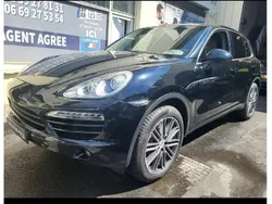 Utilisé 2012 Porsche Cayenne SUV | 24 990 € (Prix assez cher)