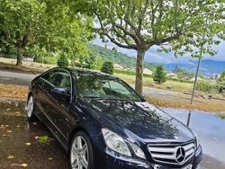 Bleu Utilisé 2010 Mercedes E350 Executive Coupé | 5 500 €