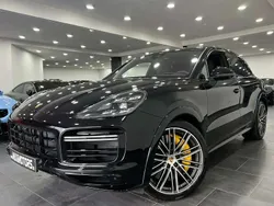 Noir Utilisé 2019 Porsche Cayenne Turbo S SUV | 94 990 €