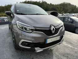 Gris Utilisé 2018 Renault Captur Intens SUV | 9 990 € (Prix juste)