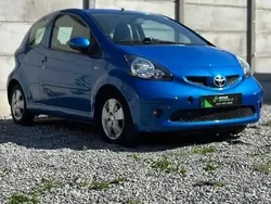 Bleu Utilisé 2009 Toyota Aygo Citadine | 5 990 € (Prix juste)