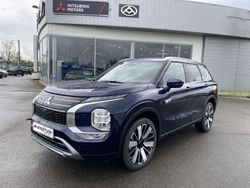 Noir Utilisé 2025 Mitsubishi Outlander P-HEV Instyle | 59 999 €