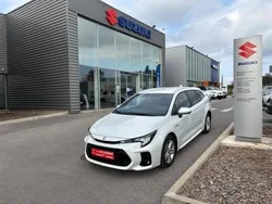 Blanc Utilisé 2024 Suzuki Swace | 27 990 € (Prix juste)