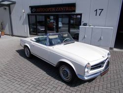 Blanc Occasion 1970 Mercedes SL280 Cabriolet | 157 900 €