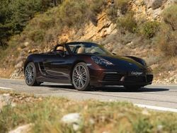 Brun Utilisé 2017 Porsche 718 Boxster Cabriolet | 67 900 €