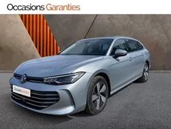 Argente Utilisé 2024 VW Passat Life Break | 32 395 € (Bon prix)