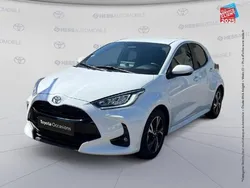 Blanc Utilisé 2024 Toyota Yaris Hybrid Design | 22 499 € (Prix juste)