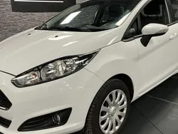 Blanc Utilisé 2017 Ford Fiesta S Citadine | 8 990 € (Prix juste)