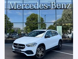 Blanc Utilisé 2022 Mercedes GLA250 Progressive SUV | 36 889 € (Prix juste)
