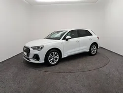Blanc glacier métallisé Utilisé 2022 Audi Q3 S-Line SUV | 37 690 € (Prix juste)