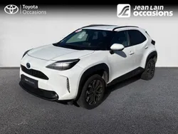 Blanc Utilisé 2023 Toyota Yaris Design Citadine | 23 900 € (Prix assez cher)
