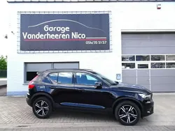Noir Utilisé 2022 Volvo XC40 R-Design SUV | 25 900 € (Prix juste)
