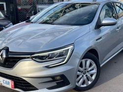 Gris Utilisé 2021 Renault Mégane IV Business Berline | 12 490 € (Bon prix)