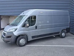 Gris Utilisé 2022 Peugeot Boxer S Van | 25 990 € (Prix juste)