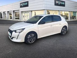 Blanc Utilisé 2023 Peugeot 208 Allure Citadine | 13 970 € (Prix juste)