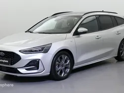 Gris Utilisé 2023 Ford Focus ST-Line Break | 25 799 € (Prix cher)
