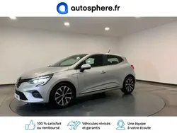 Gris platine Utilisé 2021 Renault Clio V Intens Berline | 16 499 € (Prix juste)