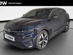 Bleu Utilisé 2023 Renault Mégane Techno Berline | 29 990 € (Prix assez cher)