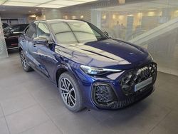 Bleu navarre métallisé Utilisé 2025 Audi Q5 Sportback Design SUV | 82 900 €