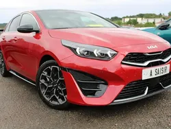 Rouge Utilisé 2022 Kia ProCeed GT-Line Citadine | 23 900 € (Prix juste)
