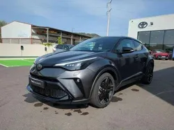 Utilisé 2023 Toyota C-HR Sport SUV | 27 950 € (Prix juste)