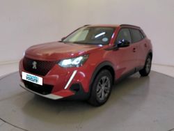 Rouge Utilisé 2022 Peugeot e-2008 Style SUV | 18 490 € (Prix juste)
