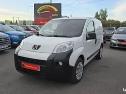 Blanc Utilisé 2017 Peugeot Bipper Style Monospace | 7 690 €