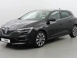 Noir Utilisé 2024 Renault Mégane IV Techno Berline | 22 990 € (Prix juste)