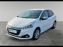 Blanc Utilisé 2016 Peugeot 208 Style Citadine | 6 990 € (Prix juste)