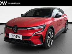 Rouge Utilisé 2023 Renault Mégane Techno Berline | 25 990 € (Bon prix)