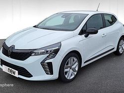 Blanc Occasion 2023 Renault Clio V Evolution Berline | 15 487 € (Prix juste)