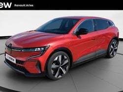 Rouge Utilisé 2022 Renault Mégane Techno Berline | 22 490 € (Prix juste)