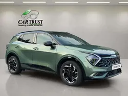 Vert Utilisé 2023 Kia Sportage 4 SUV | 32 590 € (Prix juste)