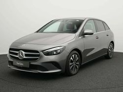 Gris Utilisé 2022 Mercedes B180 Style Monospace | 27 490 € (Prix juste)