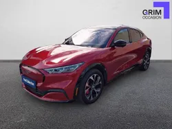 Rouge Utilisé 2021 Ford Mustang Mach-E Extended Range SUV | 36 900 € (Bon prix)