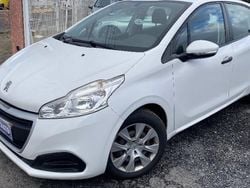 Utilisé 2018 Peugeot 208 Premium Citadine | 4 990 € (Super prix)