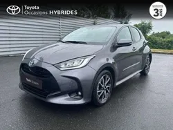 Utilisé 2022 Toyota Yaris Hybrid Design Berline | 18 900 € (Prix juste)