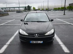 Noir Utilisé 2002 Peugeot 206 Berline | 2 000 €