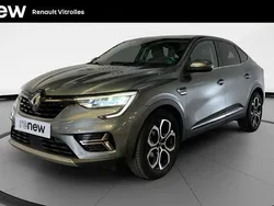Gris Utilisé 2023 Renault Arkana Techno SUV | 20 499 € (Prix juste)