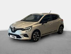 Gris Utilisé 2023 Renault Clio V Evolution Citadine | 14 990 € (Prix juste)