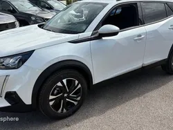 Blanc Utilisé 2021 Peugeot 2008 Allure SUV | 15 499 € (Prix juste)