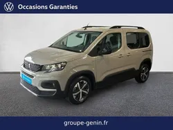 Gris Utilisé 2022 Peugeot Rifter S Monospace | 25 890 € (Prix assez cher)